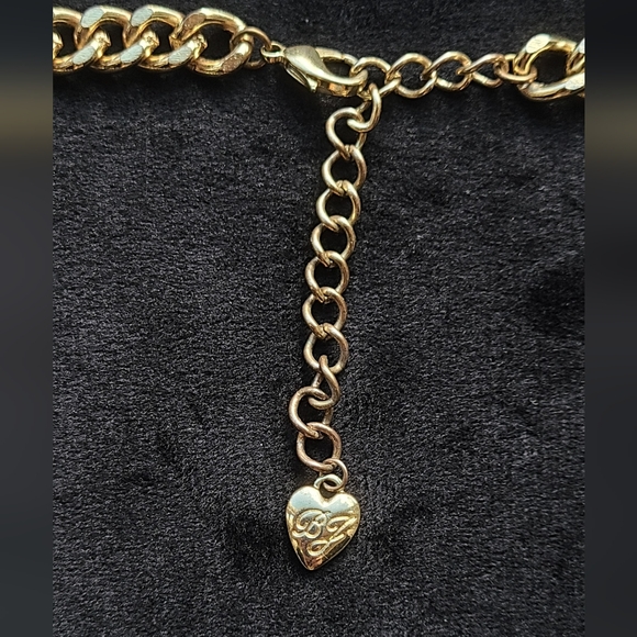 Betsey Johnson crystal heart bow necklace - Picture 3 of 6